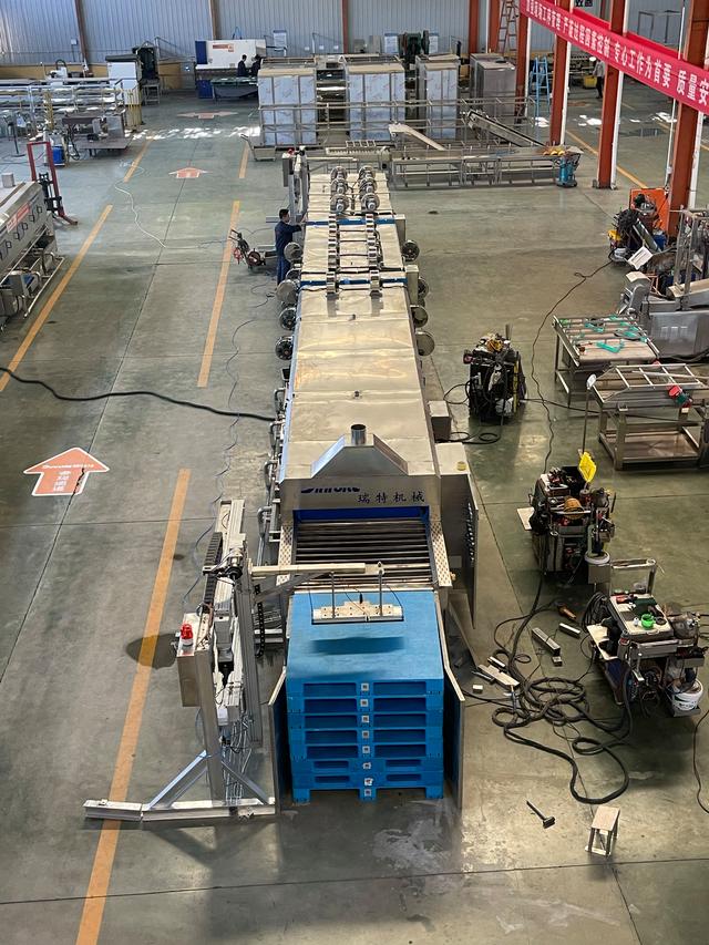 全自动托盘清洗机 以友邦为例，引领智慧仓储清洁新标准